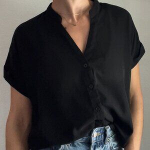 SHEIN | Black Short Sleeve Button-Down Blouse – Lightweight & Versatile